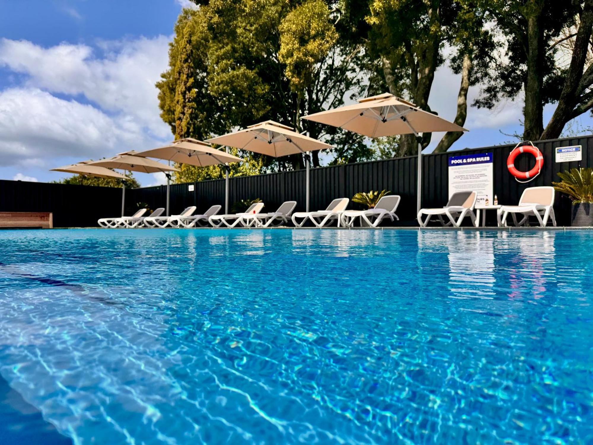 Podium Lodge Кембридж Экстерьер фото