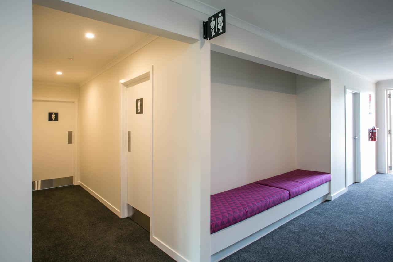 Podium Lodge Кембридж Экстерьер фото